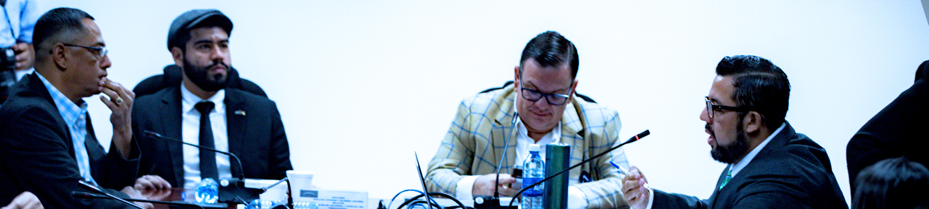 slide 1 /wp-content/uploads/2022/08/Larga-copia.jpg