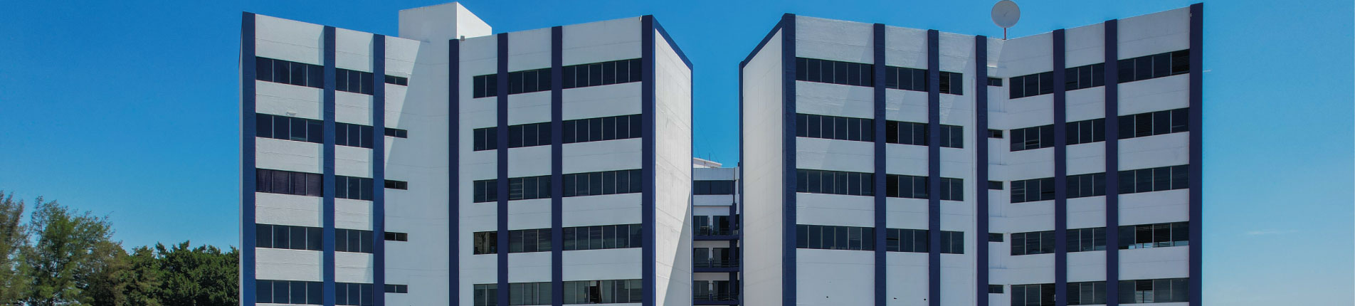 slide 1 /wp-content/uploads/2026/01/foto-mh-2.jpg